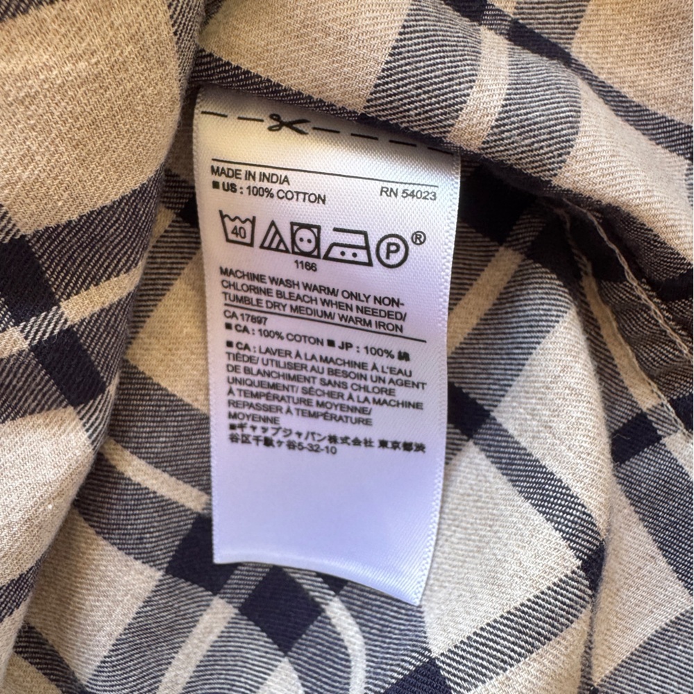 Banana Republic - Men's Plaid Button Down Shirt in Blue and Cream - Picture 5 of 5